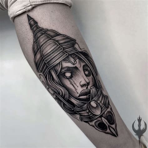 Tattoo artist everblack_ink | Tattoo artists, Tattoos, Portrait tattoo