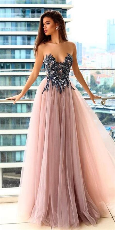 15 Vestidos largos para ser la envidia en tu graduación