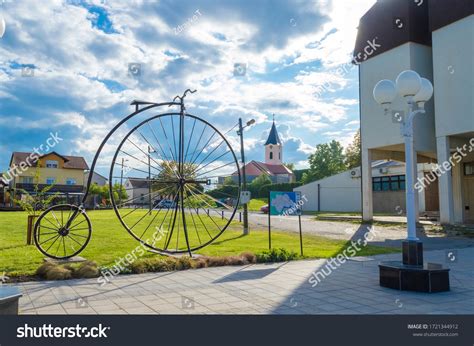 novska images stock  vectors shutterstock