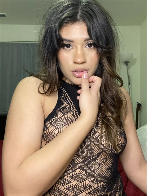 Who Wants To Share My Wife With Me Nudes Wifewantstoplay Nude Pics Org