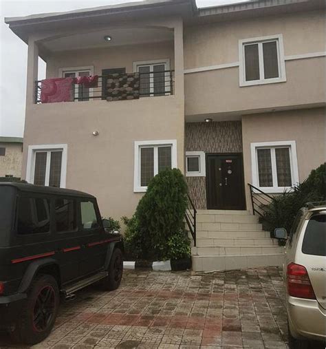 Photos Actress Daniella Okeke Flaunts Her Mansion