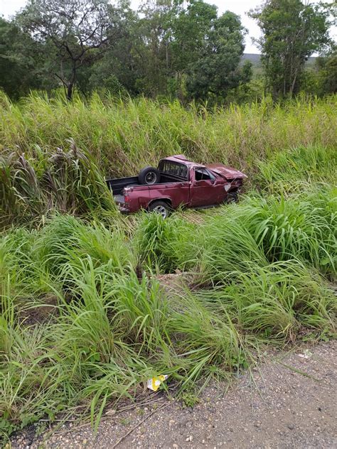 Motorista De Caminhonete é Arremessado E Morre Após Bater Em Carro Na