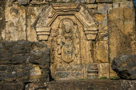 Martand Sun Temple Guide The Lost Hindu Temple Of Kashmir A Soul Window