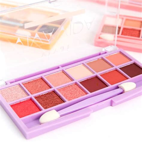 Paleta De Sombras Mattes E Met Licas Viva Vida Vivai Revenda