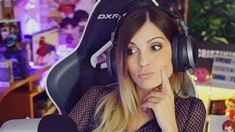 Las 6 Mujeres Streamers De Habla Hispana Con Más Seguidores Yasss