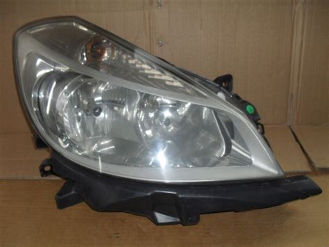 Lampa Przednia Prz D Prawa Renault Clio Iii Euro