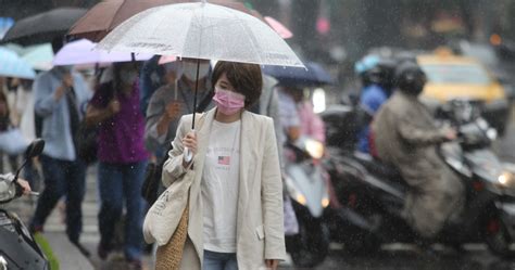 14縣市午後雷雨大作！「鋒面來襲時程」出爐 天氣轉溼涼周末考量雨備 生活 Ctwant