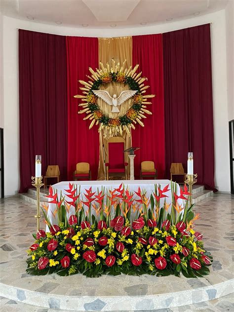 Altar Para Vigilia De Pentecostes En Decoraciones Del Altar De