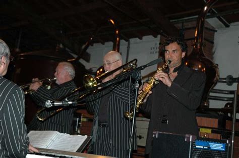 Ch Teauneuf Les Alambics Ont Distill Les Notes Du New Rochelle Jazz