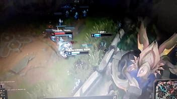 Travesti ruiva e anão negão fodendo o urso peludo um magrelo e uma galinha XVIDEOS