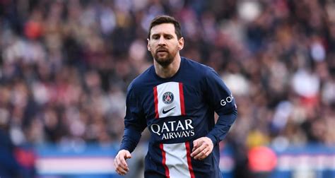 PSG le Barça doit une somme monstre à Messi son retour se complique