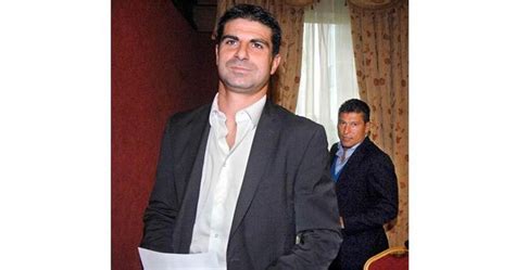 Гонзо учил само до 8-и клас, нямал право да е треньор?