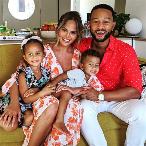 All Of You Will Want To Relive Pregnant Chrissy Teigen And John Legend