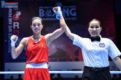 Winning Suffocating Japanese Boxer Nguyen Thi Tam Was Crowned Asian