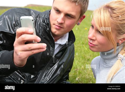 Gay Et Fille Look At Terminal Photo Stock Alamy