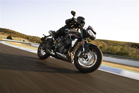 Nova Triumph Street Triple Rs Chega Ao Brasil Automanianet