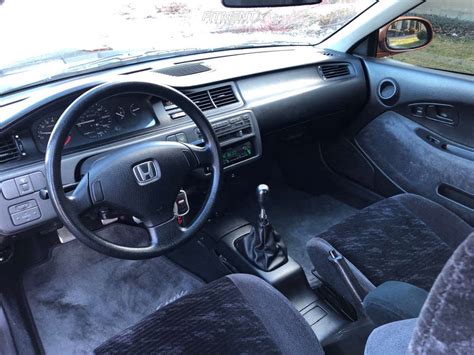 1993 Honda Civic Hatchback Interior