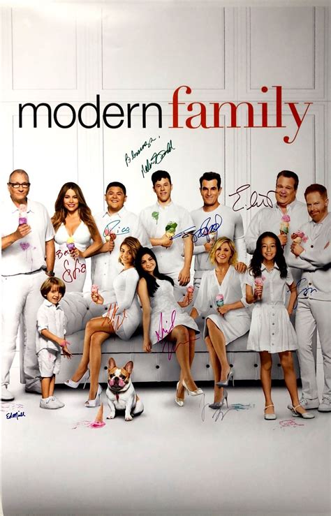 Autograph Signed Modern Family Poster