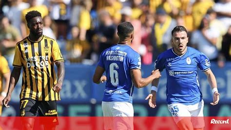 Feirense Lusit Nia De Lourosa S Rgio Salvador Liga Jornal