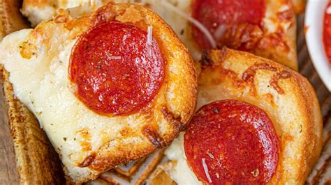 Pepperoni Cheese Bread