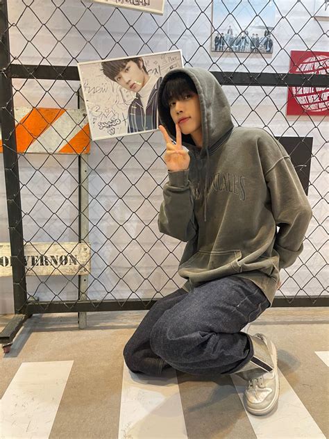 The Boyz 더보이즈 On Twitter 주학년 지금도어려 ㅋㅋㅋㅋㅋㅋㅋ