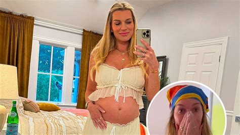 Summer House S Lindsay Hubbard Reveals Baby S Sex Shares Adorable Video Of Moment She Found Out