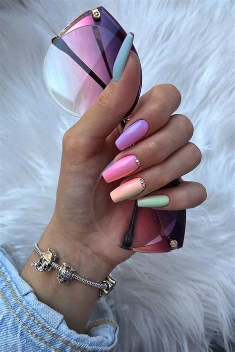 23 Beautiful Pastel Nails For Spring 2021 Stayglam