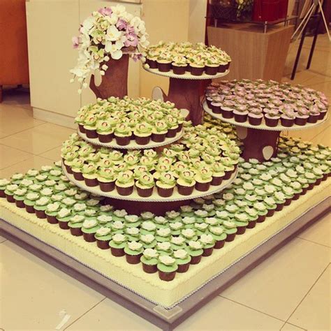 birthday cake custom  billiechick indonesia bridestorycom
