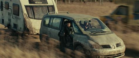 IMCDb Org 2007 Renault Espace IV J81 In Edge Of Tomorrow 2014