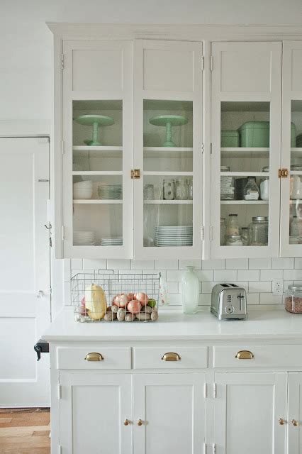 Ideas And Expert Tips On Glass Kitchen Cabinet Doors Decoholic