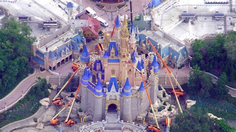 Photos Cinderella Castle Makeover Continues At The Magic Kingdom On