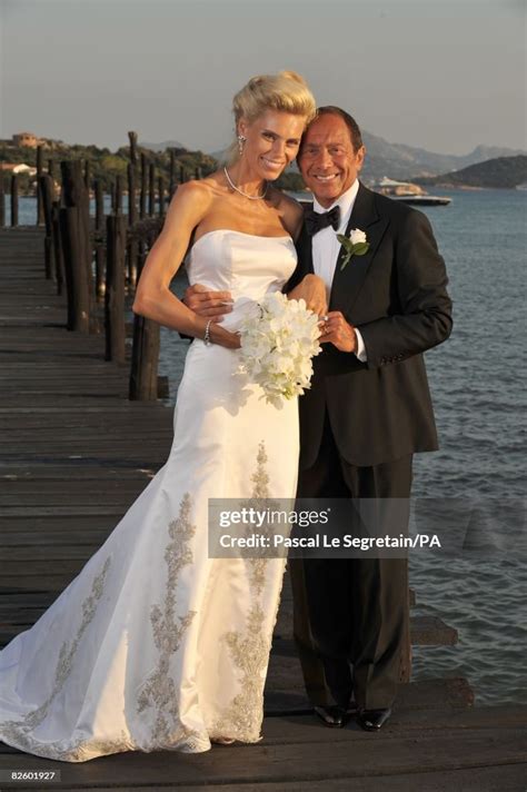 Singer Paul Anka And Anna Anka Pose During Their Wedding At Hotel News Photo Getty Images