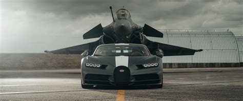 X Bugatti Chiron Meets Dassault Rafale Marine Jet K Ultrawide