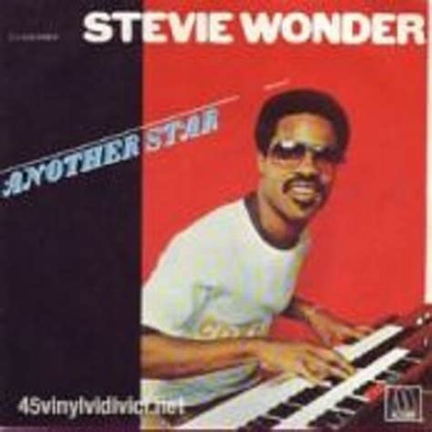 web stevie  hispana  star