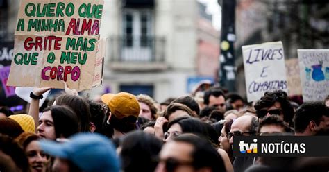 Milhares De Pessoas Manifestam Se Em Lisboa Pela Igualdade De Direitos