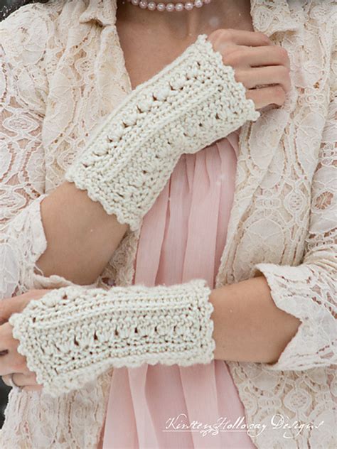 Ravelry Primrose And Proper Fingerless Gloves Pattern By Kirsten Holloway