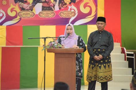 Hadiri Majelis Kenduri Adat Sempena Hari Jadi Ke 511 Bupati Kasmarni