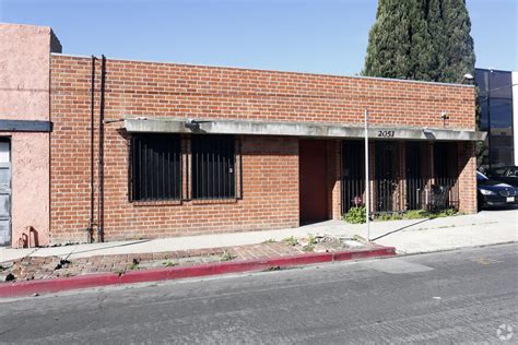 2051 Pontius Ave Los Angeles Ca 90025 Loopnet