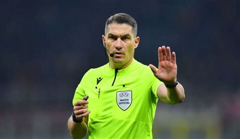 Istvan Kovacs Va Arbitra Sfertul De Final Barcelona Psg Gazeta De