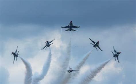 Thunderbirds thrill tens of thousands at Texas air show | Stars and Stripes