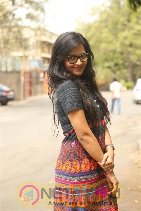 Anchor Anasuya Bharadwaj Latest Hot Photo Shoot Images