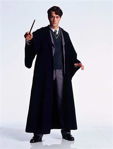 Tom Riddle Harry Potter - tom riddle - Google Search in 2020 | Young ...