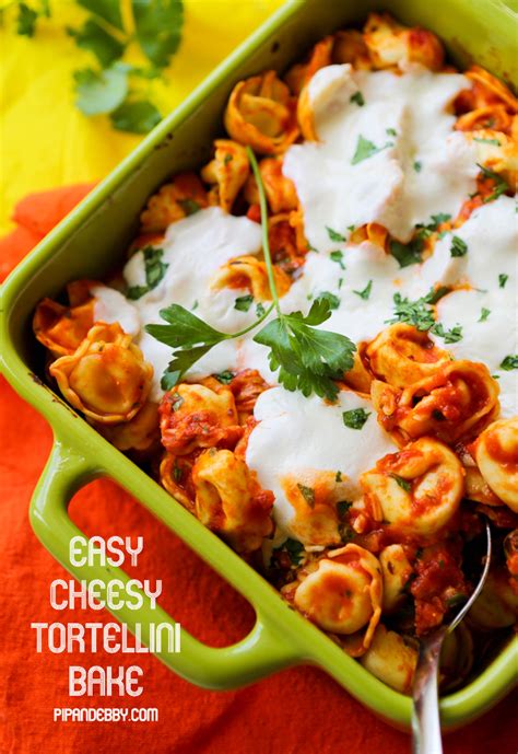 Easy Cheesy Tortellini Bake