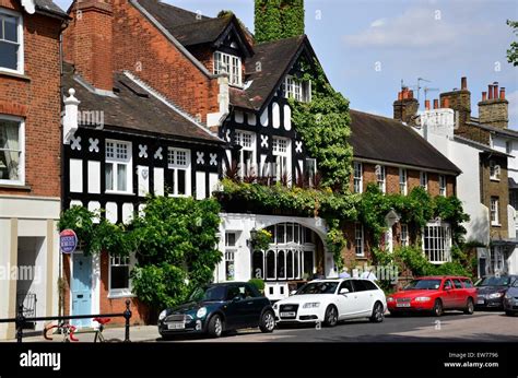 The Greyhound pub, Kew, London, England, UK Stock Photo - Alamy