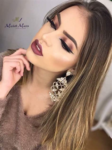 Top Imagen Maquillaje Que Combine Con Un Vestido Color Vino