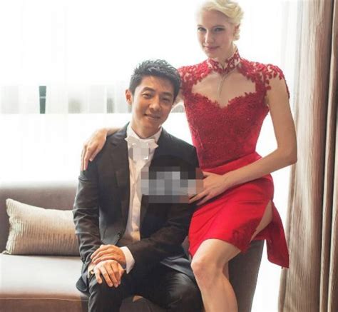 撒贝宁妻子李白是二婚？第一任丈夫也是中国人，农村举行婚礼，工作室回应！腾讯新闻