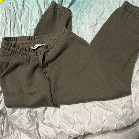 Zara Women S Khaki Joggers Tracksuits Depop