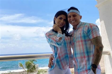 Kimberly Flores Roba Suspiros Con Un Diminuto Bikini Desde La Riviera Maya