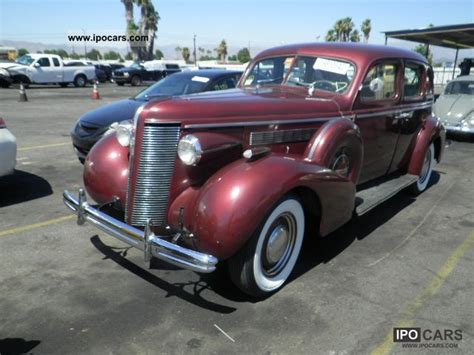 1937 Buick CENTURY - Car Photo and Specs