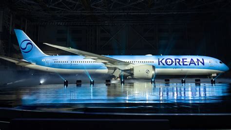 Korean Air Unveils New Branding And Aircraft Livery Avsn